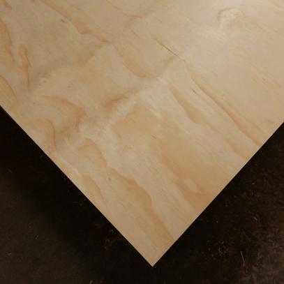 Radiata PINE PLYWOOD for furniture and decoration